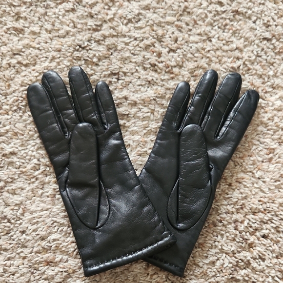 Coach Black Leather Gloves - Picture 1 of 6